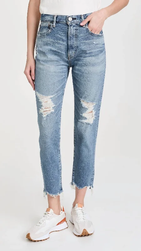 Carter Friend Jean In Medium Wash